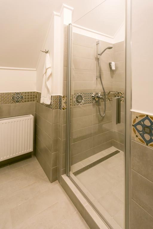Figula Vendeghaz Hotel Balatonfüred Екстериор снимка