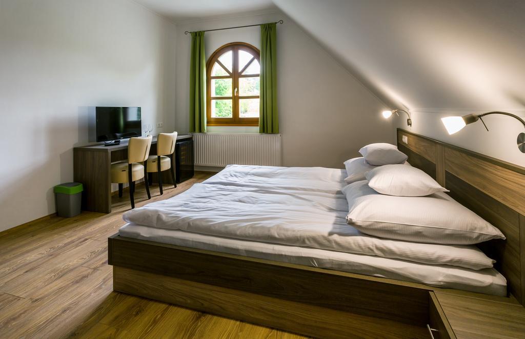 Figula Vendeghaz Hotel Balatonfüred Екстериор снимка