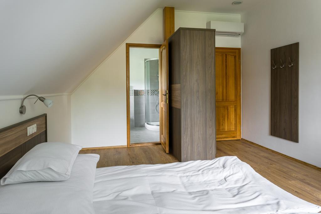 Figula Vendeghaz Hotel Balatonfüred Екстериор снимка