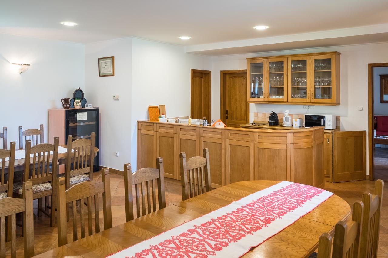 Figula Vendeghaz Hotel Balatonfüred Екстериор снимка